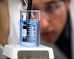 Laboratório para análise de água potável